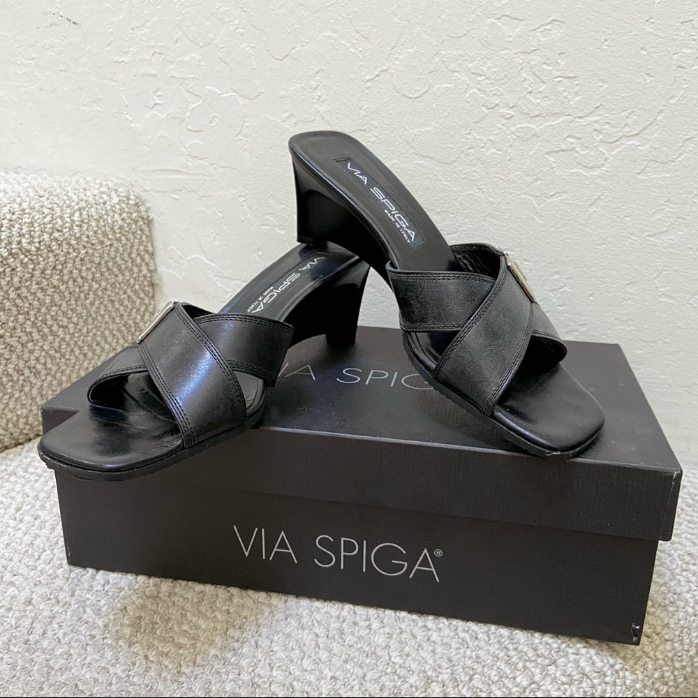 Via Spiga black leather wedge sandals